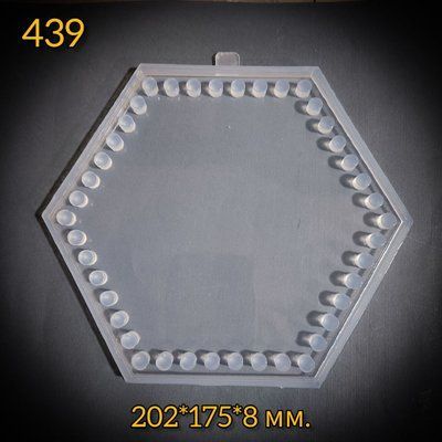 439