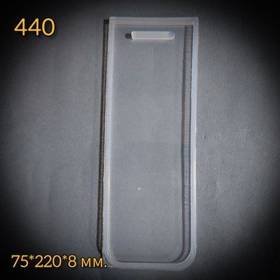 440
